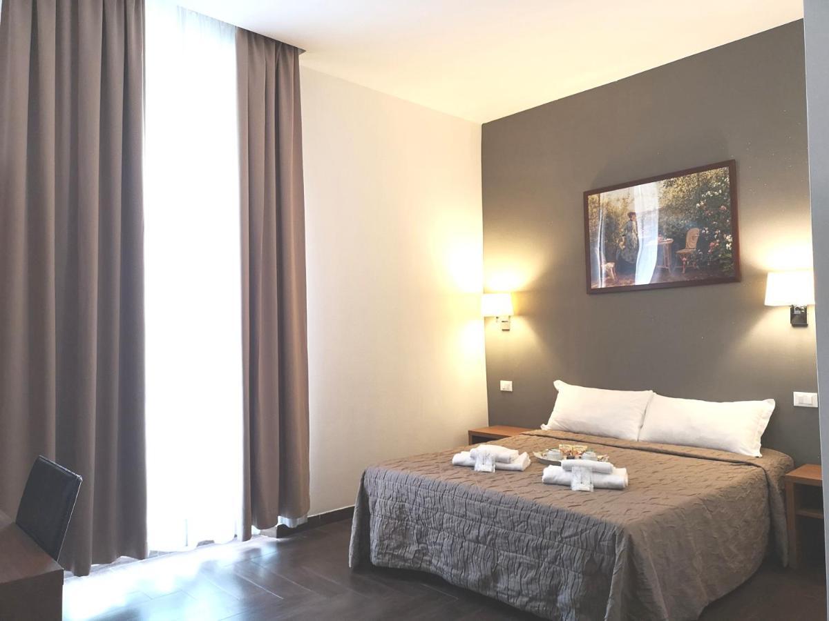 Rome Travellers Hotel Dış mekan fotoğraf