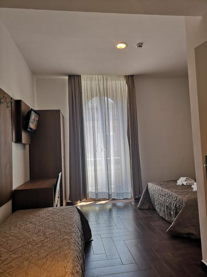 Rome Travellers Hotel Dış mekan fotoğraf