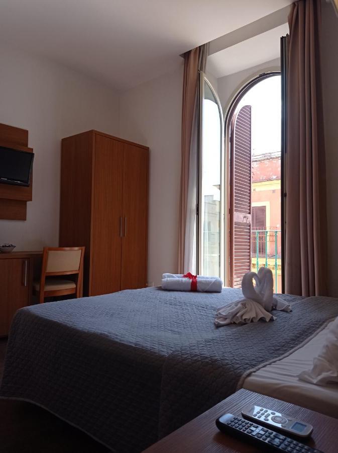Rome Travellers Hotel Dış mekan fotoğraf