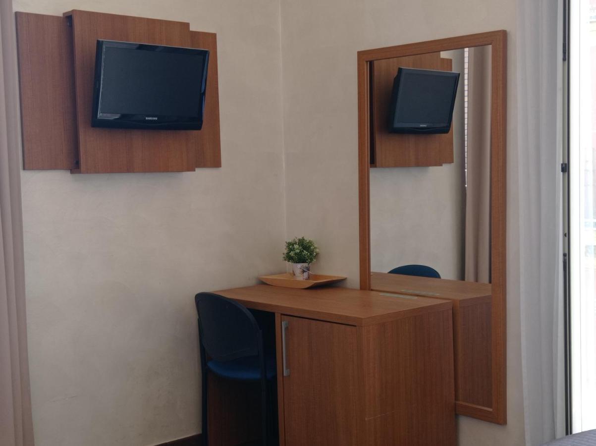 Rome Travellers Hotel Dış mekan fotoğraf
